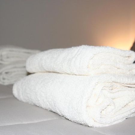 Epicuro Guest House Somma Lombardo Buitenkant foto
