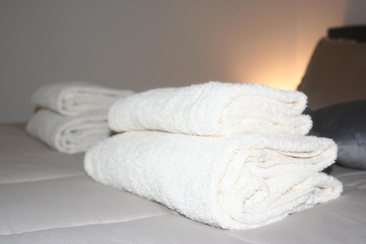 Epicuro Guest House Somma Lombardo Buitenkant foto