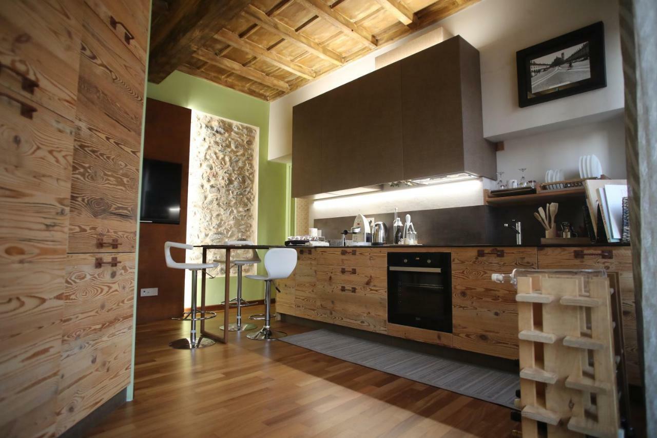 Epicuro Guest House Somma Lombardo Buitenkant foto